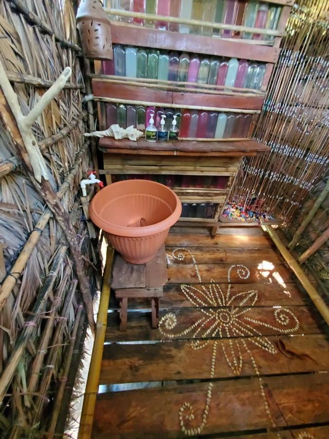 Derek'S Place Eco-Lodge Little Corn Island Exterior foto